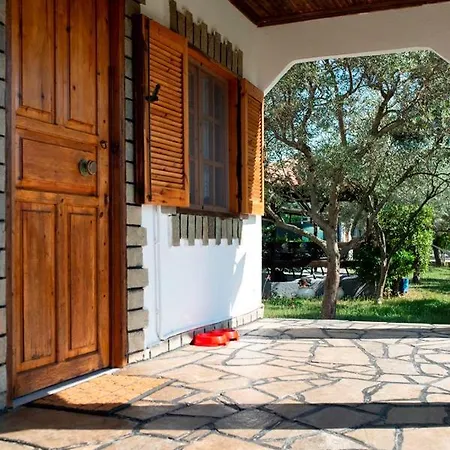 Casa Chrysi Holiday home *