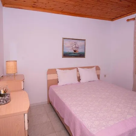 Holiday home Casa Chrysi