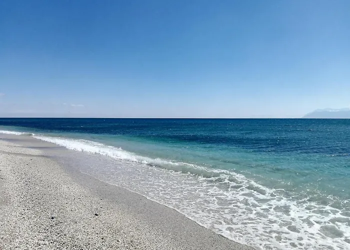 Casa Chrysi 펜션 *